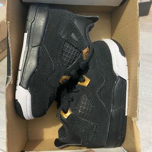 Jordan Retro 4